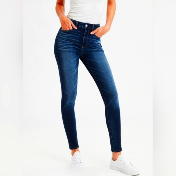 American Eagle Outfitters Denim - NWOT | American Eagle | Super Stretch Straight Leg Dark Wash Denim Jeans | 4 |